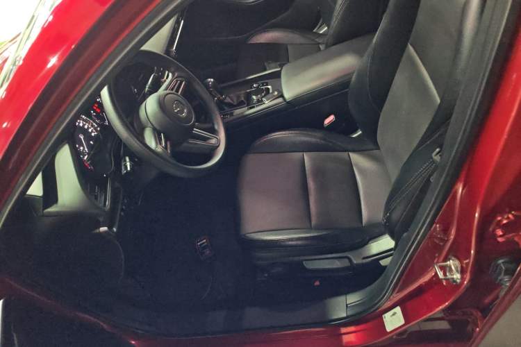 Used Mazda 3 Axela 2020 1.5L Automatic ZhiMei Edition
