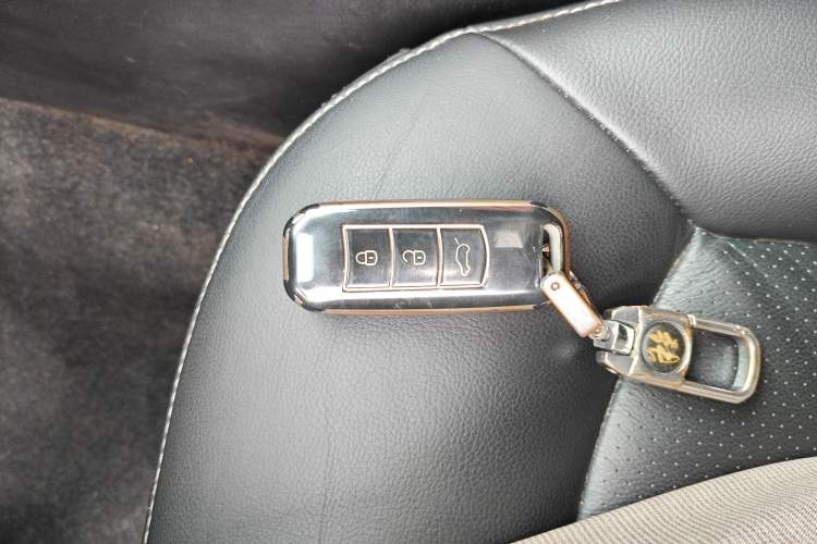 Used GAC Trumpchi GA6 2016 235T DCT Elite Edition Interior 1