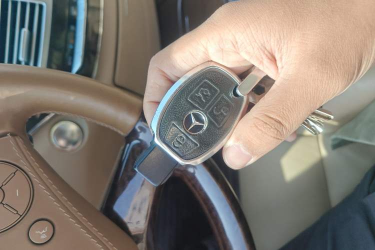 Used Mercedes-Benz S-Class 2012 S 300 L Business-Class Grand Edition