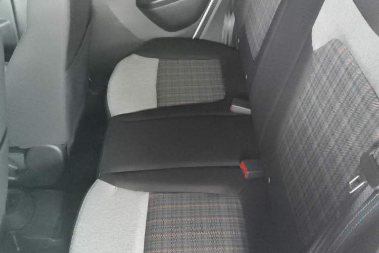 Used Dongfeng NAMMI EX1 2022 PRO Joyful Edition Left Rear Seat