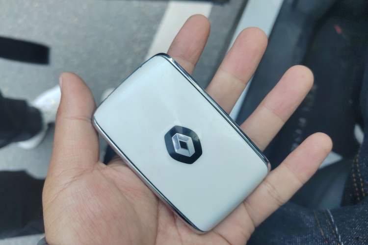 Used Renault Koleos 2017 2.5L Four-Wheel Drive Ultimate Edition
