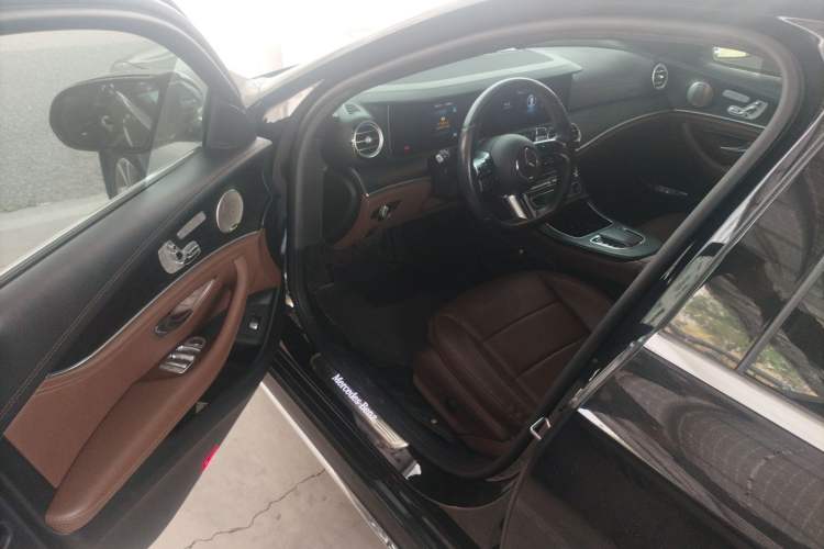 Used Mercedes-Benz E-Class 2021 Restyled E 300 L Luxury Edition
