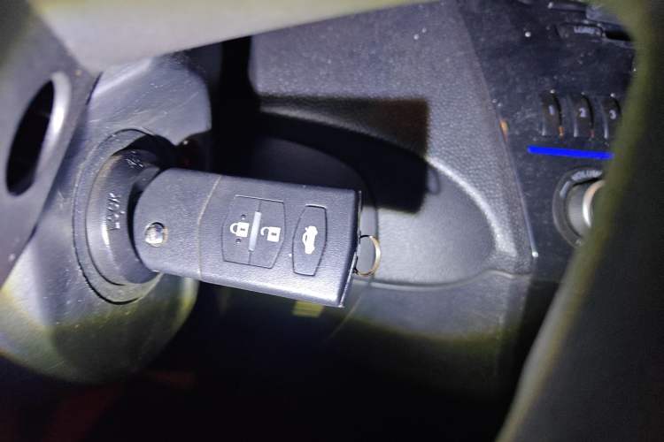 Used Mazda 3 2015 Sedan 1.6L Automatic Comfort Model