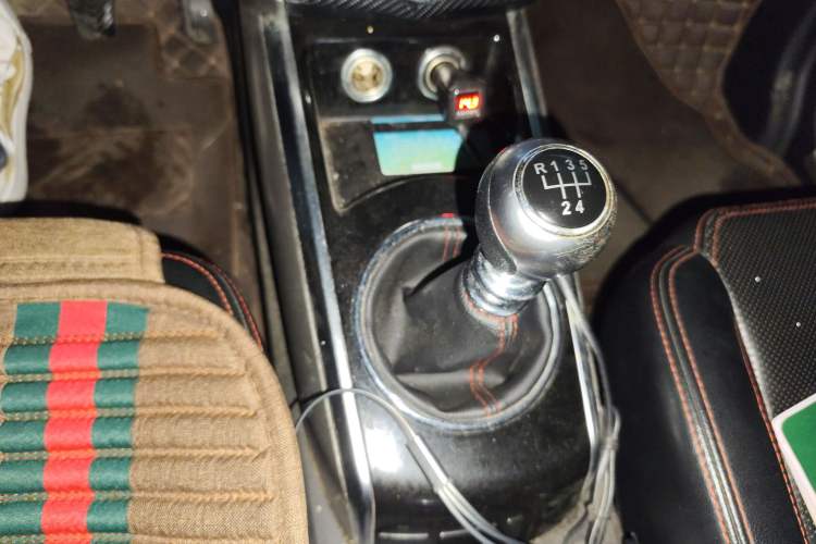 Used Zotye Domy X5 2015 1.5T Manual Luxury Version China IV Standard
