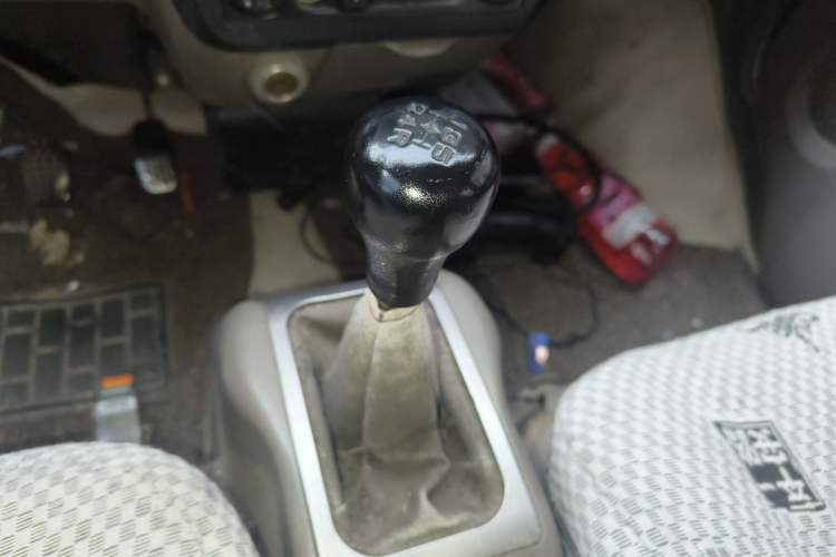 Used Wuling Rongguang 2011 1.2L Comfort Model Gear Lever