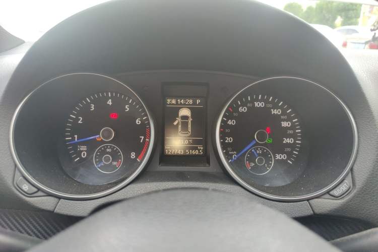 Used Volkswagen Golf 2011 2.0 TSI R
