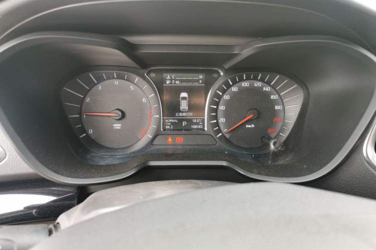 Used GAC Trumpchi GS4 2015 200T G-DCT Luxury Edition Instrument Cluster