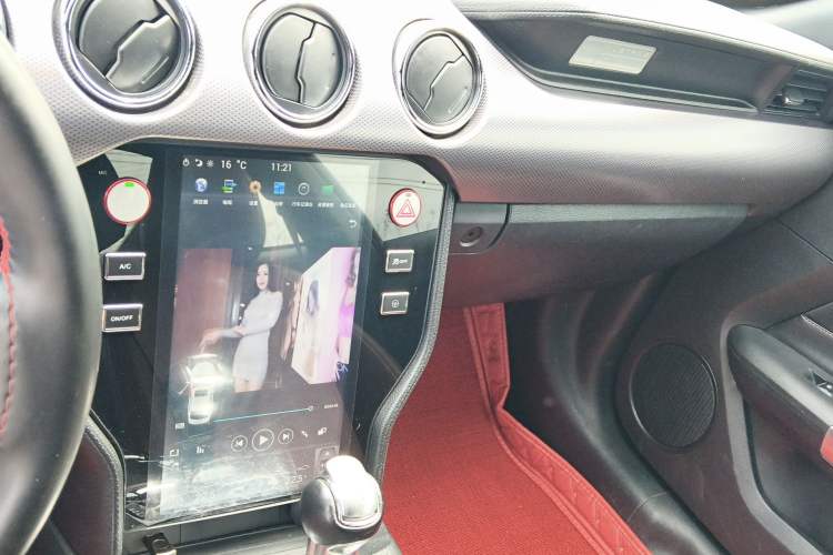 Used Ford Mustang  Audio And AC Panel