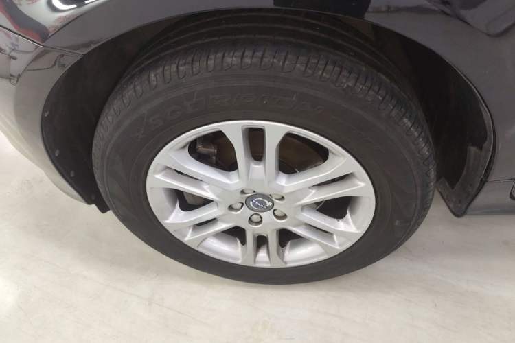 Used Volvo XC60 2016 T5 Smart Upgrade Model
