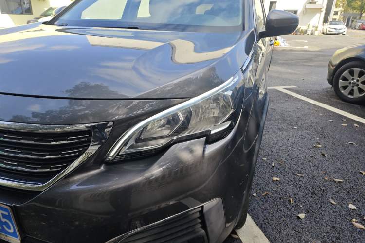 Used Peugeot 5008 2017 380THP 5-Seater Elite Edition Left Front Headlight