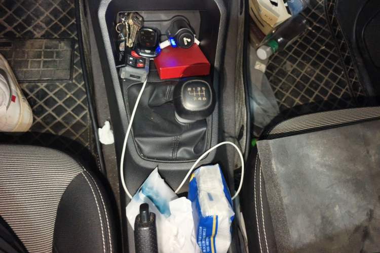 Used Wuling Hongguang 2019 1.5L S Basic Version China VI Standard LAR