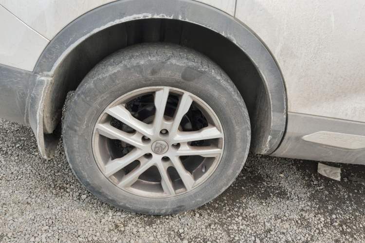 Used Baojun 560 2016 1.8L Manual Value Edition