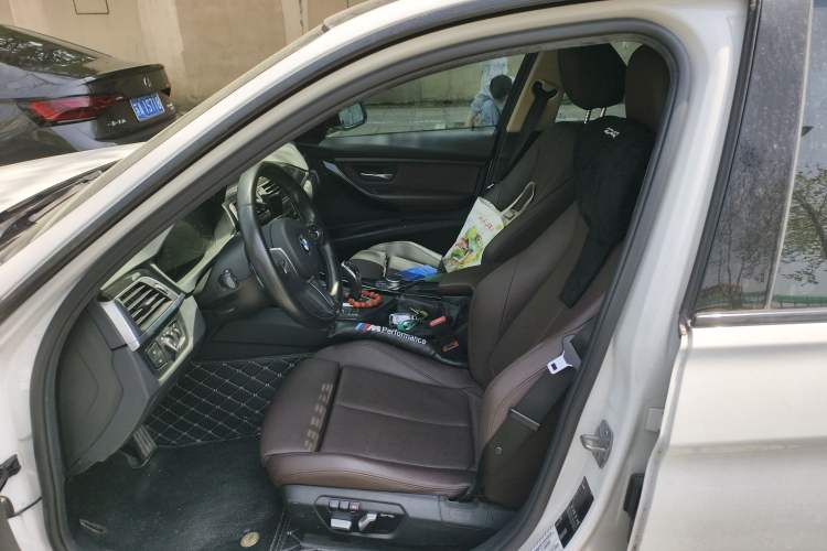 Used BMW 3 Series 2018 320Li Leading Model M Sport Package