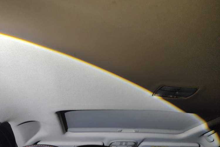 Used Haval H6 2017 Red-Label Sport Edition 1.5T Automatic Two-Wheel Drive Luxury Model Headliner