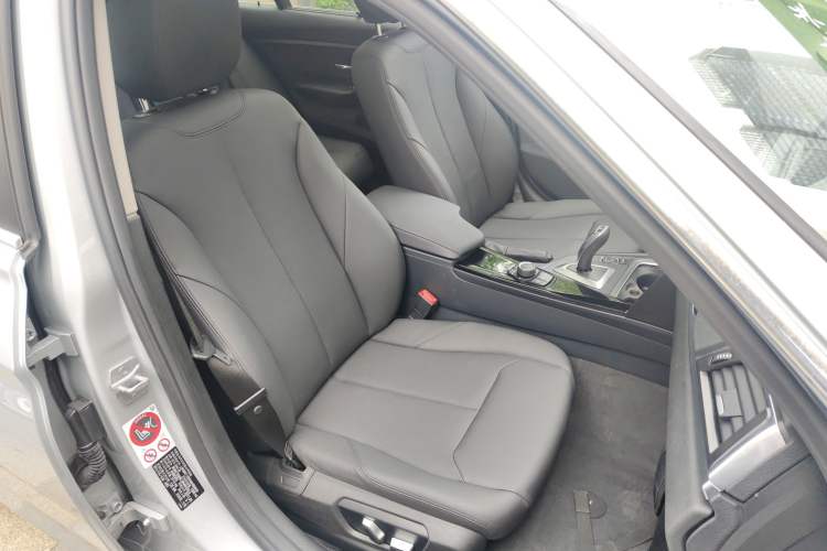 Used BMW 3 Series 2017 320Li xDrive Fashion Model