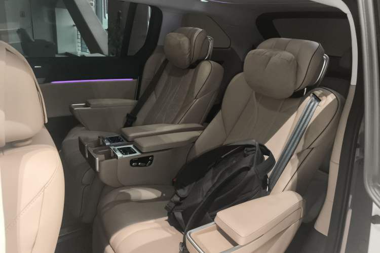 Used XPeng X9 2024 610 Long-Range Pro
