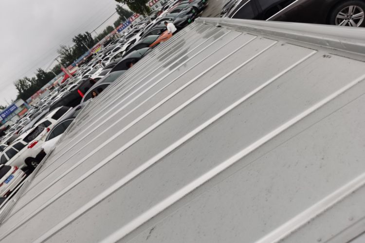 Used SAIC MAXUS Xintu V80 2023 2.0T Manual Classic Aoyuntong Long Wheelbase Mid-Height 6/7/8/9-Seater