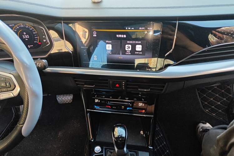 Used Volkswagen Passat 2022 330TSI Elite Edition Audio And AC Panel