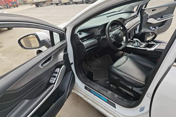 Used JMEV GSE 2022 Standard Range Industry Custom Edition
