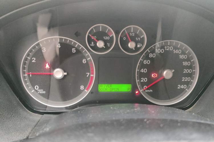 Used Ford Focus 2007 Hatchback 1.8L Automatic Fashion Edition Instrument Cluster