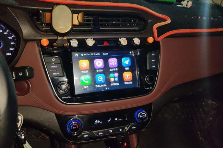 Used CHANGAN Lingxuan 2017 1.6L Manual Happiness Edition
