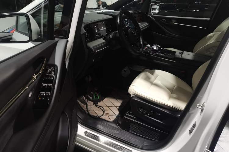 Used GAC Trumpchi M8 2023 Zongshi Series 400T Flagship Edition Driver Seat