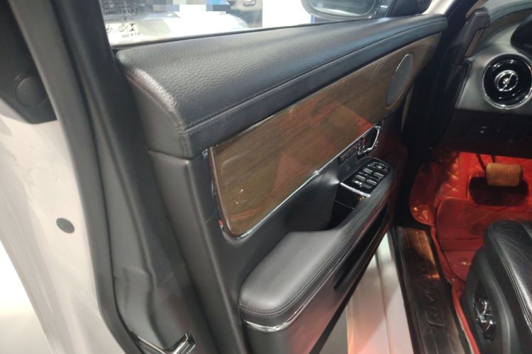 Used Jaguar XJ 2018 XJL 3.0 SC Two-Wheel-Drive Elegant Business Edition