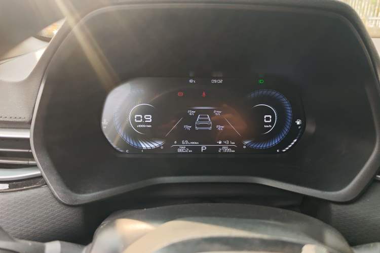 Used Geely Auto Emgrand 2023 4th Generation Champion Edition 1.5L CVT Prestige Model
