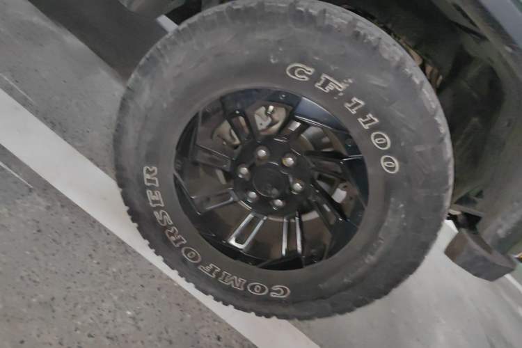 Used BAIC Off-Road BJ40 2020 2.0T Automatic Four-Wheel Drive Urban Hunter Edition Prestige Version Right Front Wheel Hub