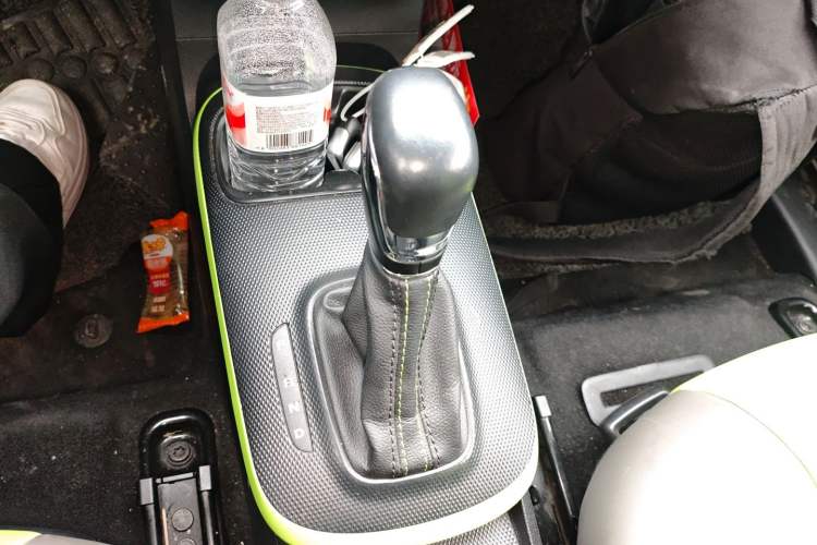 Used Roewe Clever 2021 302 km New Four-Seater Super-Efficient Version