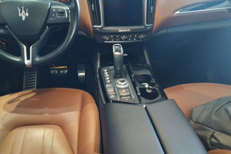 Used Maserati Levante 2019 3.0T Standard Version China VI
