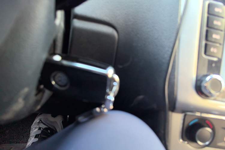 Used Volkswagen Polo 2014 1.6L Cross Polo Automatic