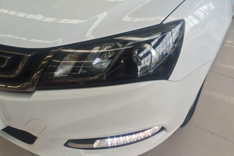 Used Geely Auto Emgrand 2017 Sedan Million Edition 1.5L Manual Luxury Model
