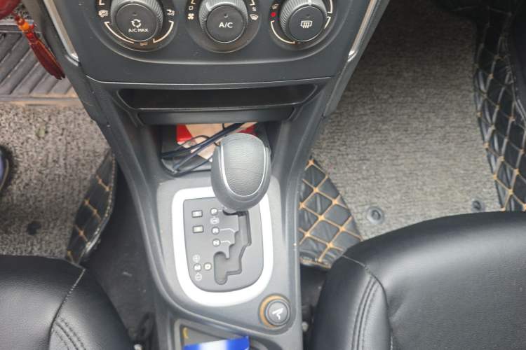 Used Peugeot 308 2013 1.6L Automatic YouShang Model Gear Lever