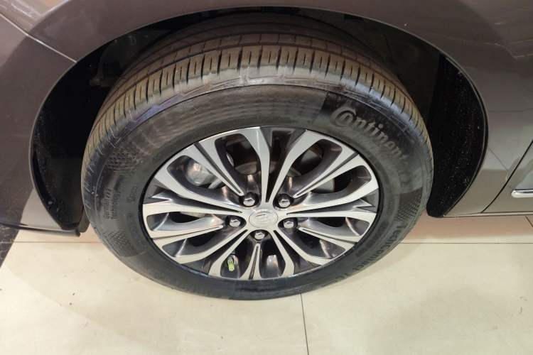 Used Buick GL8 2022 Land Business Class 652T Luxury Model