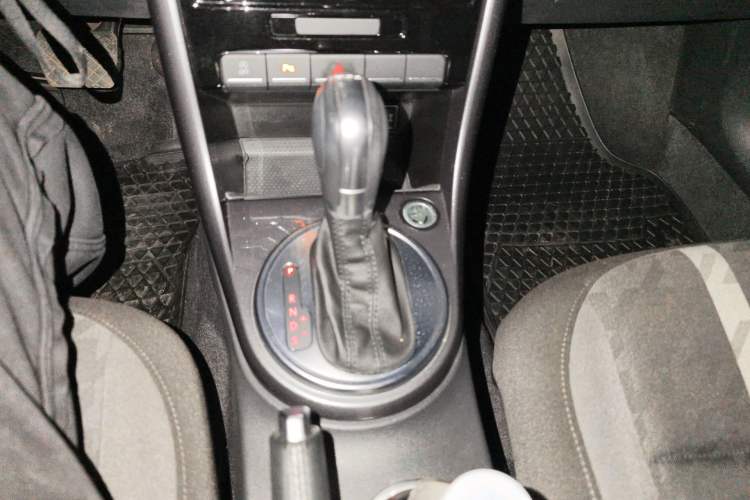 Used Volkswagen Beetle 2018 280TSI Zongle Model Gear Lever