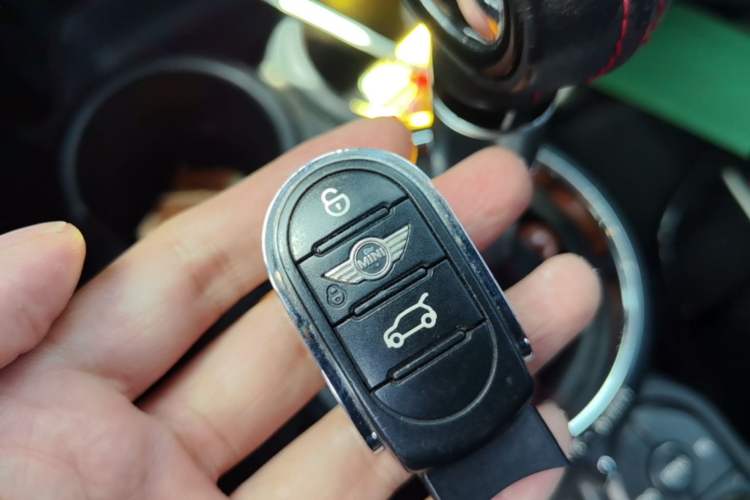 Used MINI 2016 2.0T COOPER S

