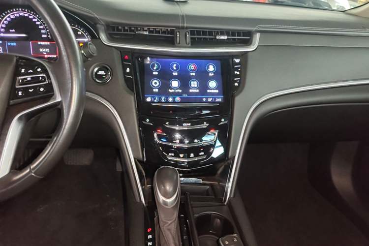 Cadillac XTS 2018 28T Tech Edition usata