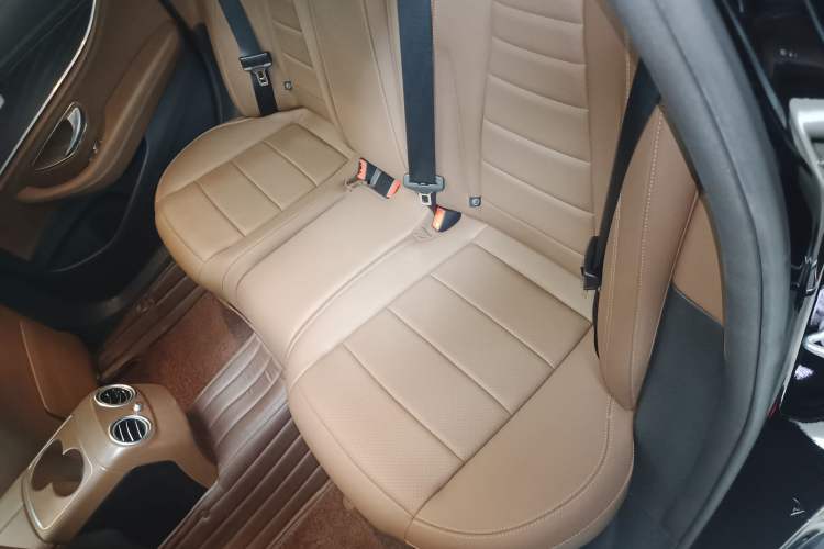 Used Mercedes-Benz E-Class 2019 Restyled E 300 L Sporty and Stylish Edition