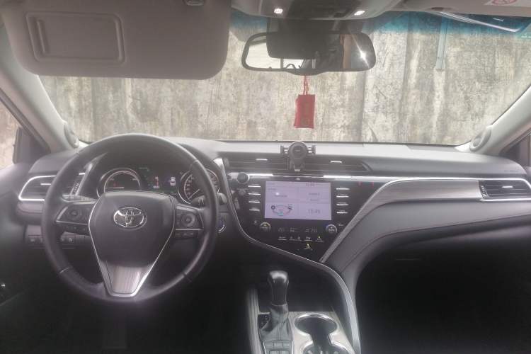 Used Toyota Camry 2018 Dual-Engine 2.5HQ Flagship Edition