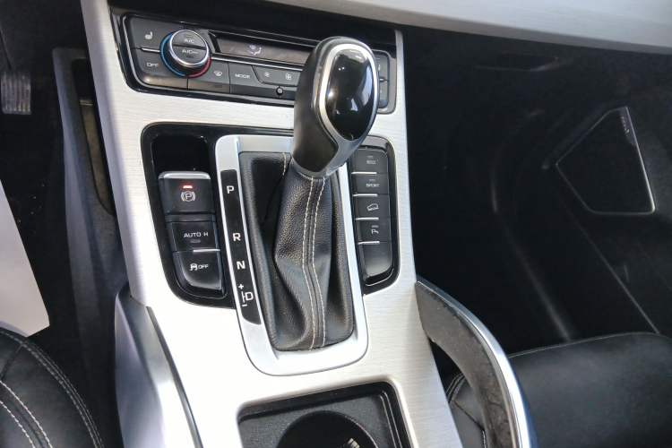 Used Geely Auto Emgrand X7 Sport 2016 1.8TD Automatic Smart Model
