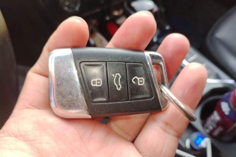 Used Volkswagen Passat New Energy 2019 430 PHEV Hybrid Elite Edition Vehicle Key