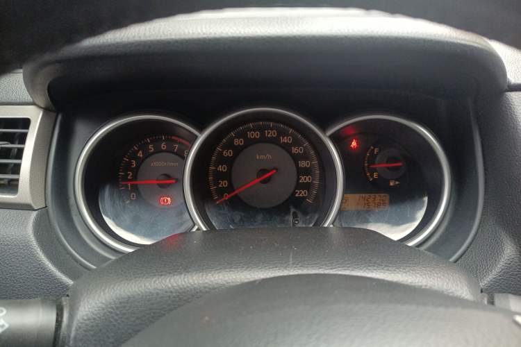 Used Nissan Tiida 2006 1.6G AT Instrument Cluster