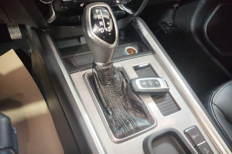 Used Geely Auto Vision X6 2016 1.3T CVT Flagship Model