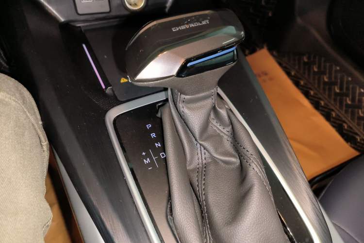 Used Chevrolet Monza 2023 1.5L Dual-Clutch Enjoyment Edition Gear Lever