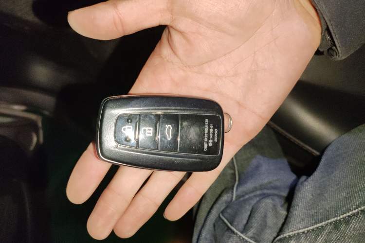 Used Toyota Camry 2021 2.5G Luxury Edition