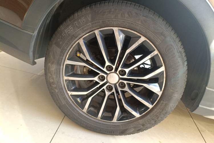 Used Volkswagen Cross Lavida 2014 1.4TSI DSG