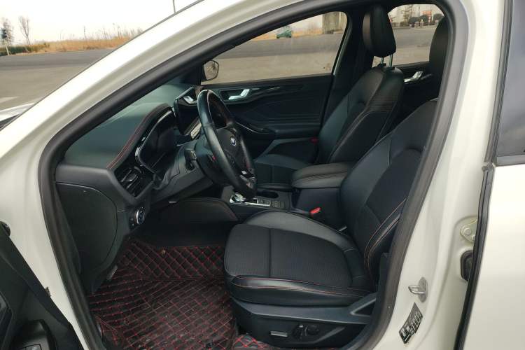 Used Ford Focus 2021 Hatchback EcoBoost 180 Automatic ST Line