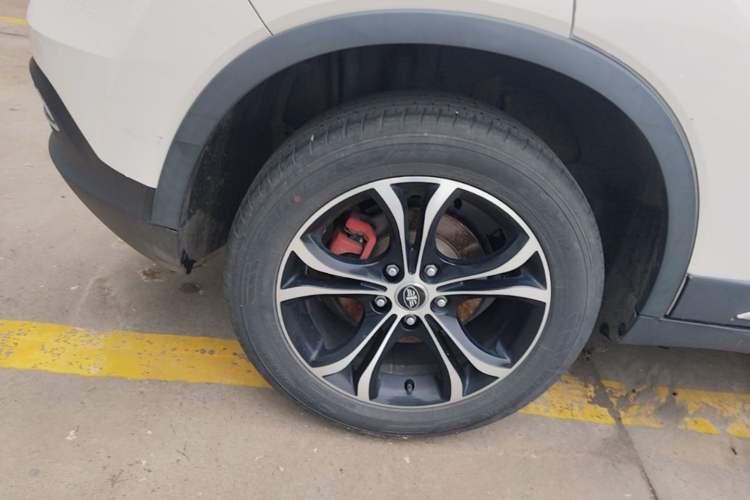 Used FAW Senya R7 2017 1.6L Automatic Smart Version
