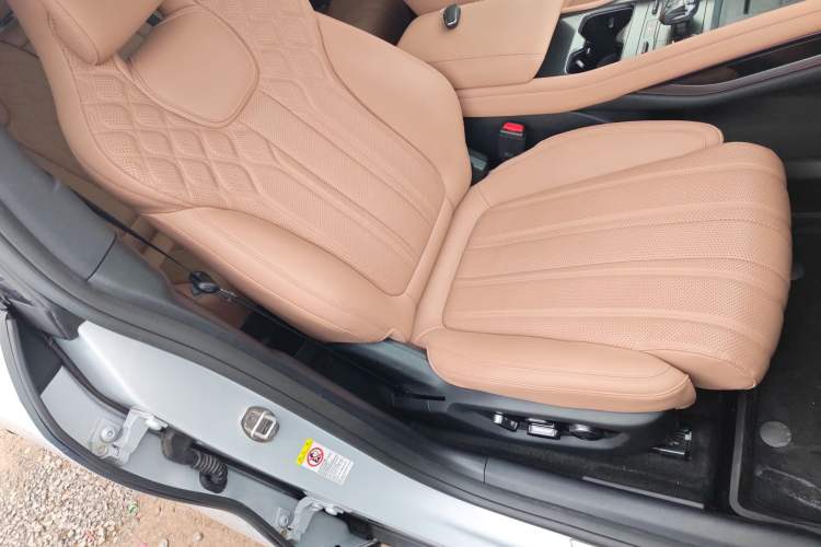 Used BYD Song L EV 2025 Intelligent Driving Version 662 km LiDAR Excellence Edition